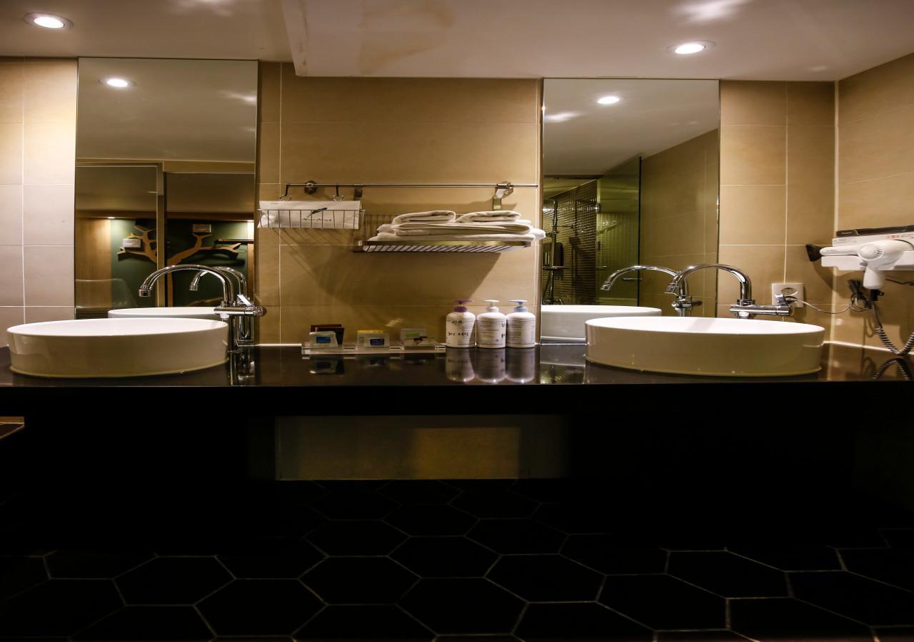 Hotel Story Сеул Экстерьер фото